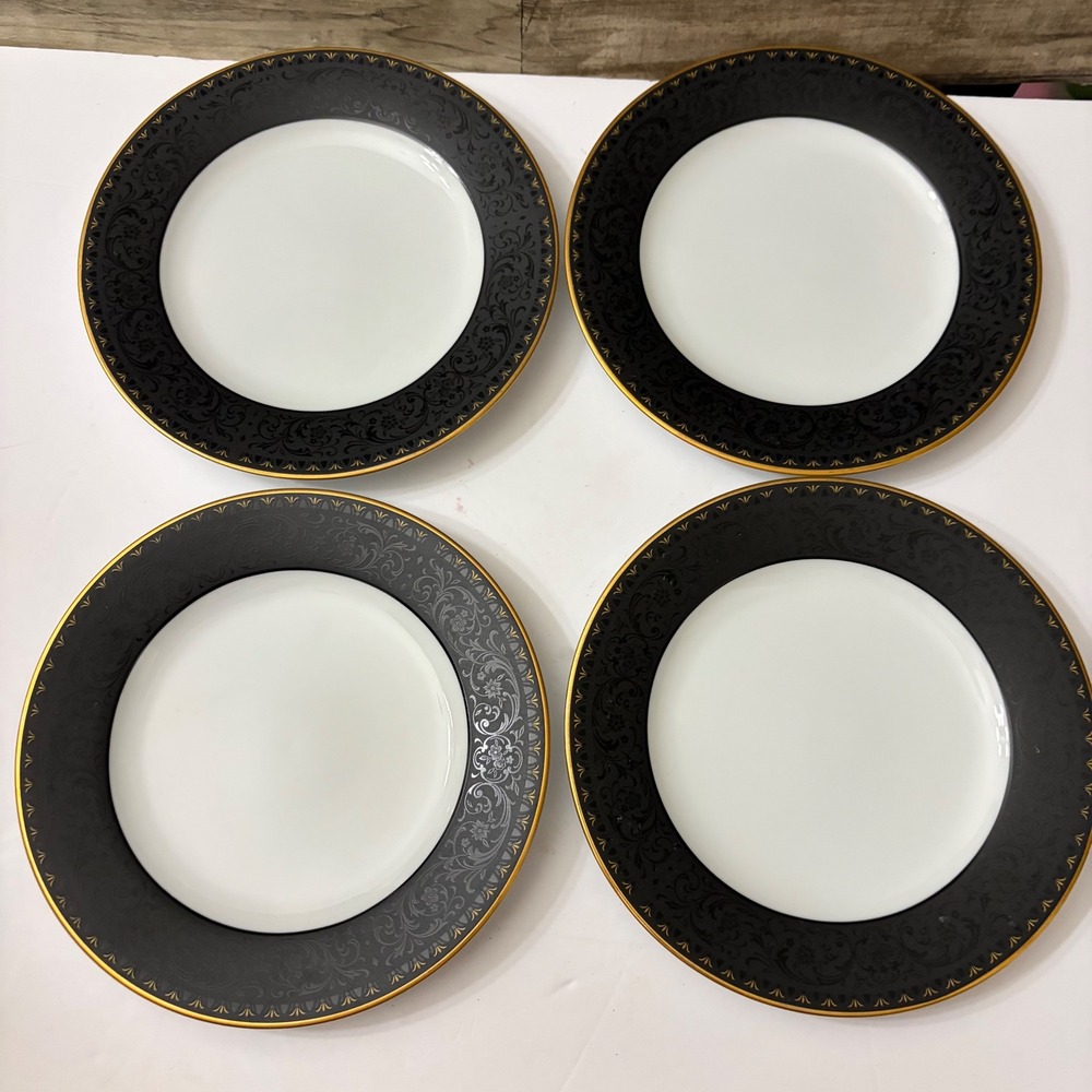 Noritake Benedicta 6976 dessert Plates 4 Black Silver Floral Gold Rim Japan